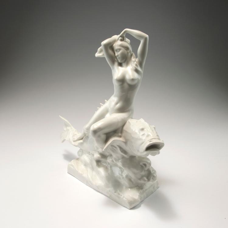 Bild 1 zu Objekt, Najad riding on a fish, 1920s, Jean Huynes, Ackermann & Fritze, Volkstedt-Rudolstadt (wohl), 120 484