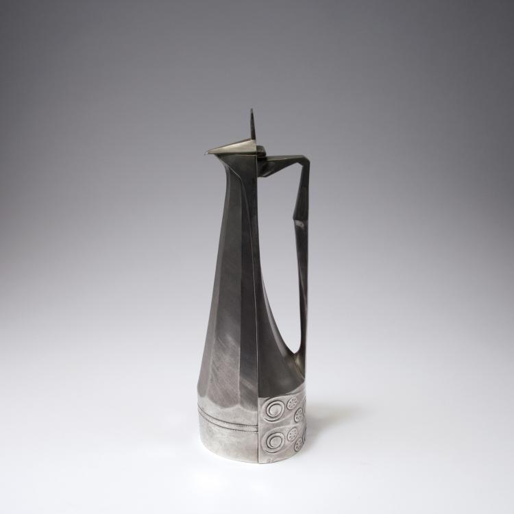 Hauptbild zu Objekt, 'Olbrich' wine jug, 1901, Joseph Maria Olbrich, Hueck, Eduard, L&uuml;denscheid, 120 719