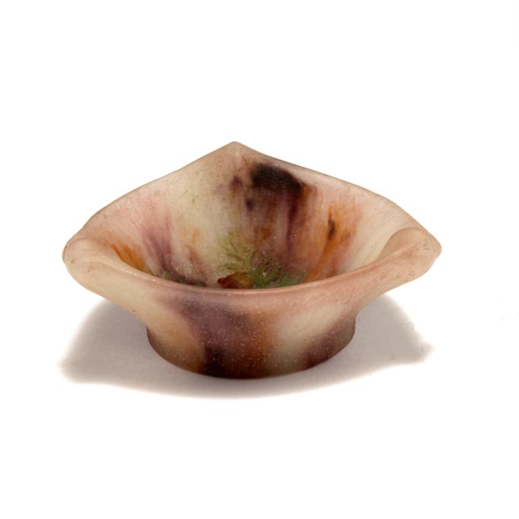 Hauptbild zu Objekt, Small bowl, 1920s, Henri Berg&eacute;, Walter, Amalric, Nancy, 120 352