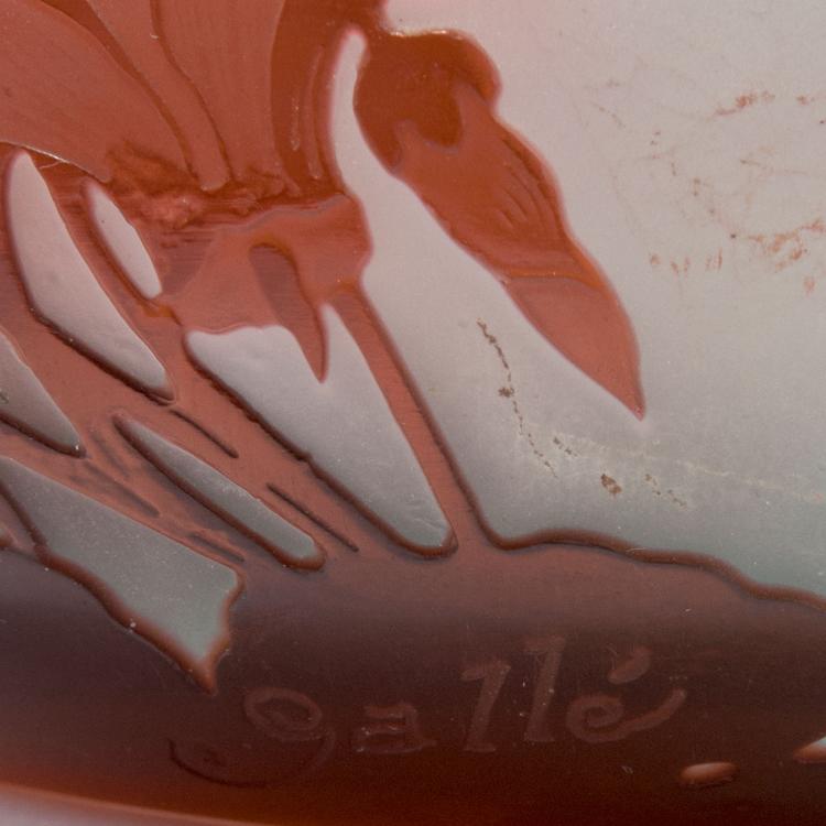 Bild 1 zu Objekt, 'Cyclamen' vase, 1920s , Gall&eacute;, Emile, Nancy, 120 272