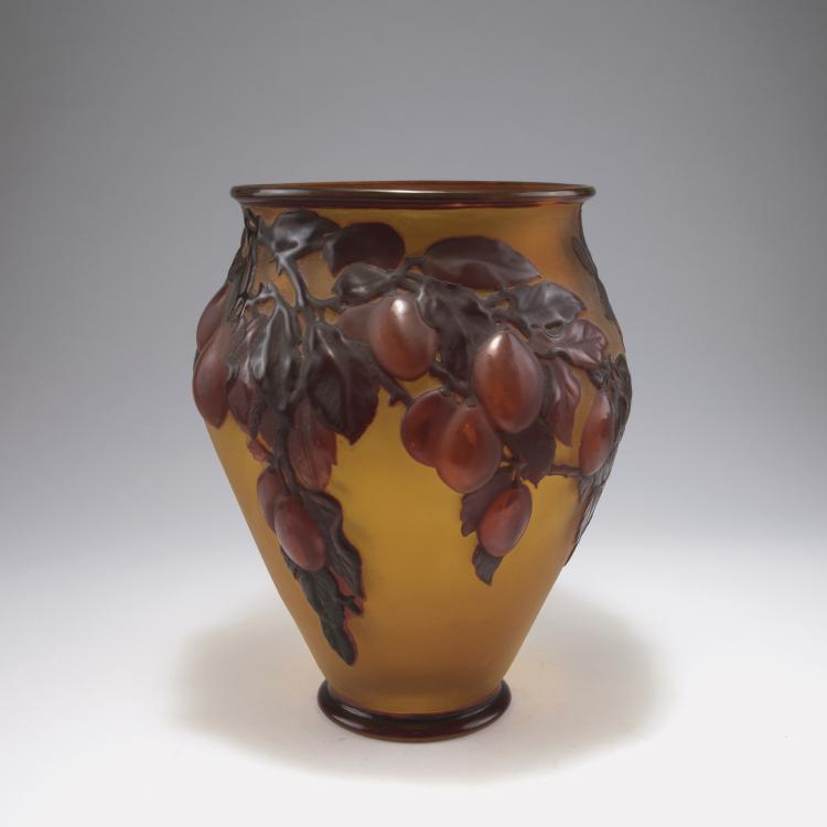 Hauptbild zu Objekt, 'Prunes' souffl&eacute; vase, 1920-25, Gall&eacute;, Emile, Nancy, 120 250