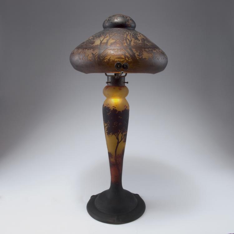 Hauptbild zu Objekt, Tall 'paysage lacustre' table light, c1910, Daum Fr&egrave;res, Nancy, 120 79