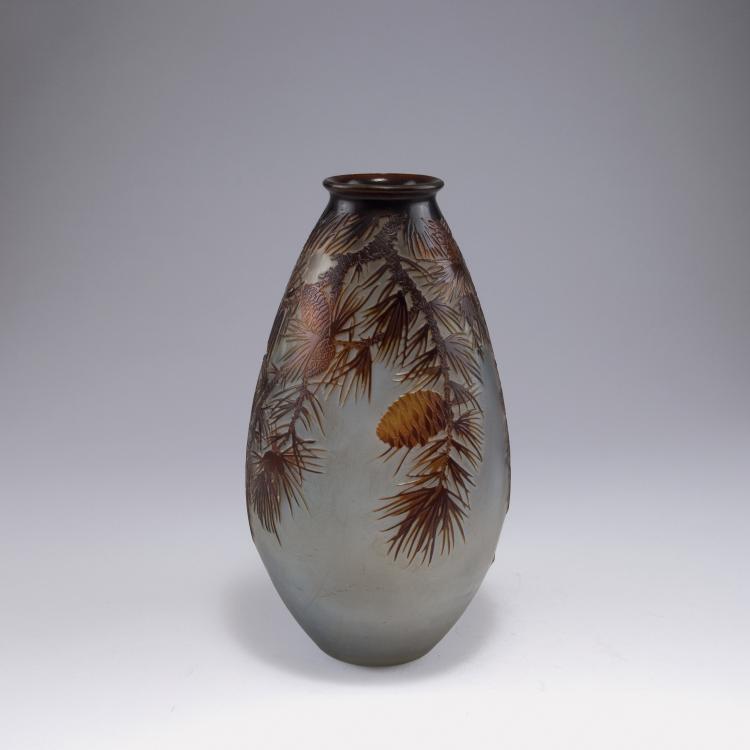 Hauptbild zu Objekt, 'Pommes de pin' vase, 1910-14, Gall&eacute;, Emile, Nancy, 120 243