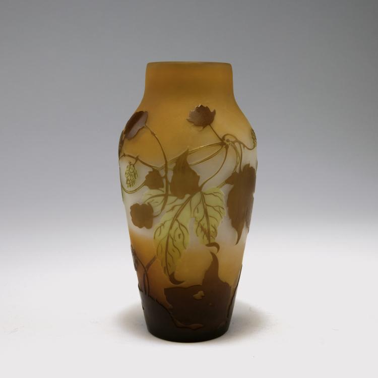 Hauptbild zu Objekt, 'Houblon' vase, 1906-14, Gall&eacute;, Emile, Nancy, 120 232