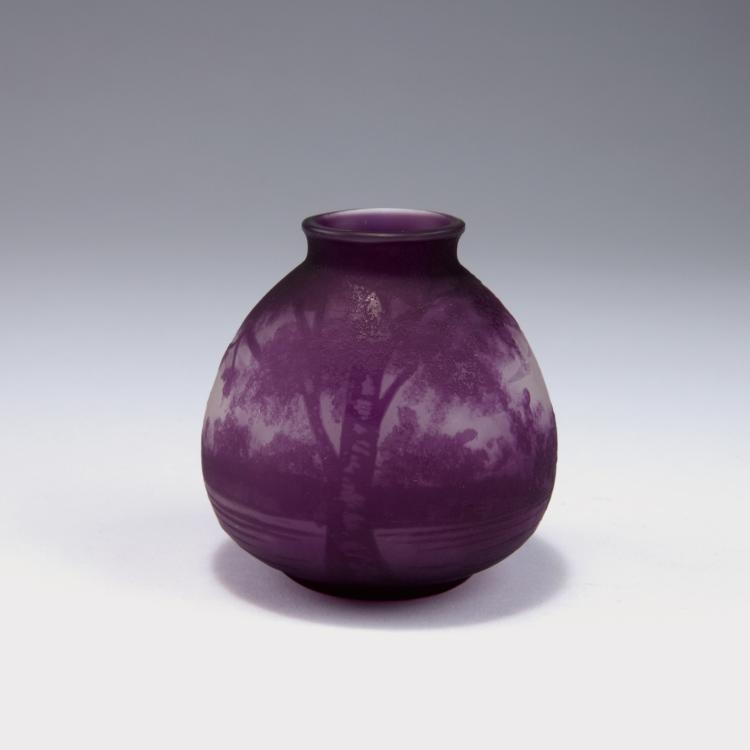 Hauptbild zu Objekt, Small vase with landscape, 1920s, L&ouml;tz Wwe., Klosterm&uuml;hle, 120 419