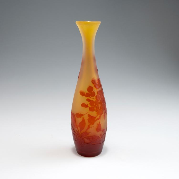 Bild 1 zu Objekt, 'Fleurs de pommier' vas, 1906-14, Gall&eacute;, Emile, Nancy, 120 238