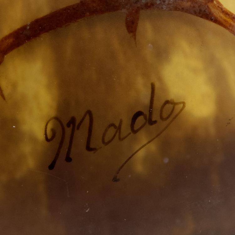 Bild 2 zu Objekt, 'Eglantines' vase, c1920, Daum Fr&egrave;res, Nancy, 120 105