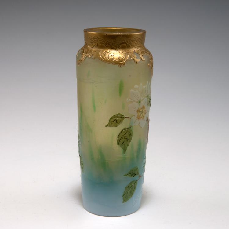 Bild 1 zu Objekt, 'Fleurs de pommier' vase, c1900, Legras & Cie., Saint-Denis, 120 292
