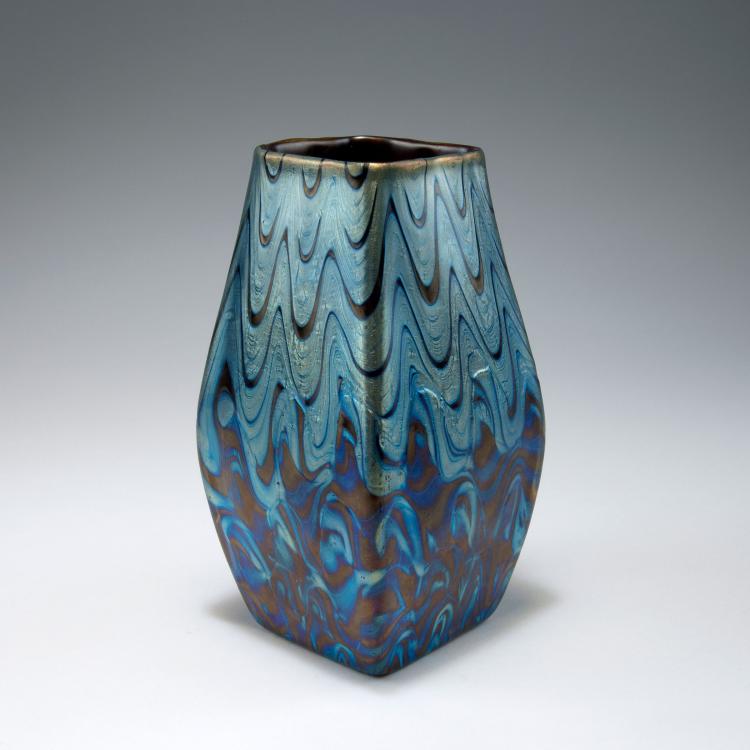 Bild 1 zu Objekt, 'Ph&auml;nomen' vase, 1899, L&ouml;tz Wwe., Klosterm&uuml;hle, 120 391