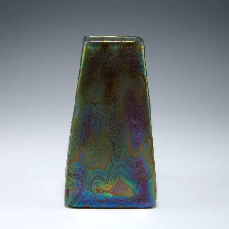 Bild 2 zu Objekt, 'Ph&auml;nomen' vase, c1901, L&ouml;tz Wwe., Klosterm&uuml;hle, 120 404