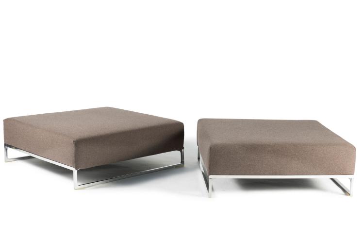 Hauptbild zu Objekt, Pair of 'Solo' ottomans, 1999, Antonio Citterio, B & B Italia, Novedrate, Como, 134A 252