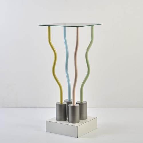 Tisch 'Le strutture tremano', 1979