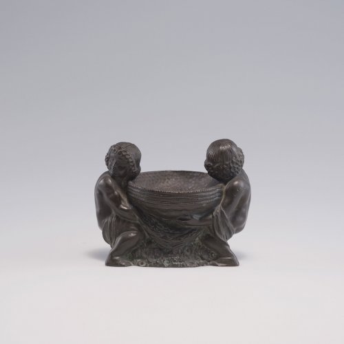 Schale mit Putti, um 1910-15