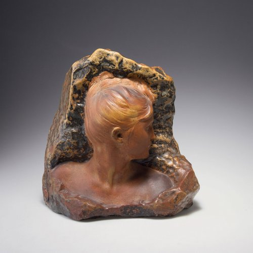 Büste einer jungen Frau, um 1905