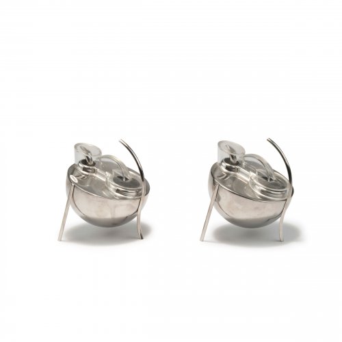 'Opasis' oil and vinegar set, 1986