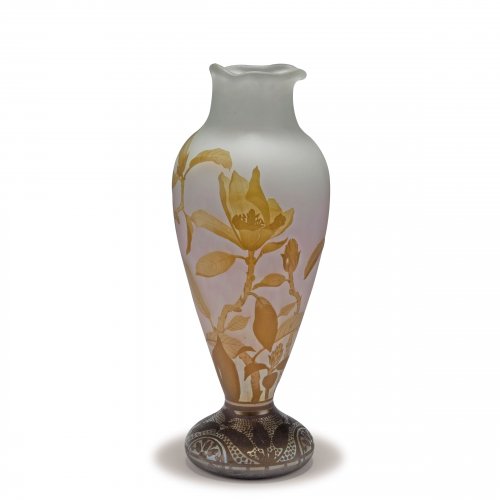 Große Vase 'Magnolia soulangeana', um 1900