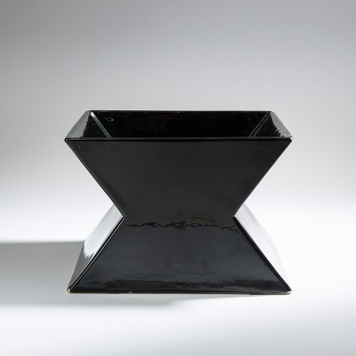 Fruit bowl 'Y10' from the 'Terracotta Yantra' series, 1969