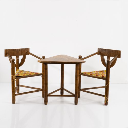 2 'Munk' chairs with table, c. 1905