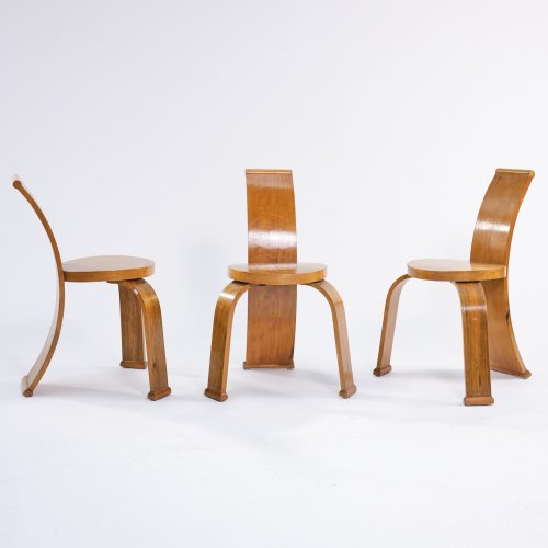 Drei Stühle, um 1930