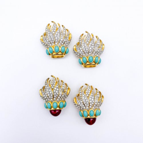 Two pairs of vintage clip earrings 'Eternal Flame'