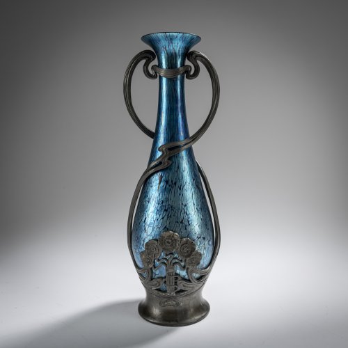 'Papillon' vase with handles, 1901