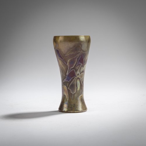 Small vase, c. 1903