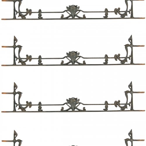 Vier Gardinenhalterungen 'GF', um 1907