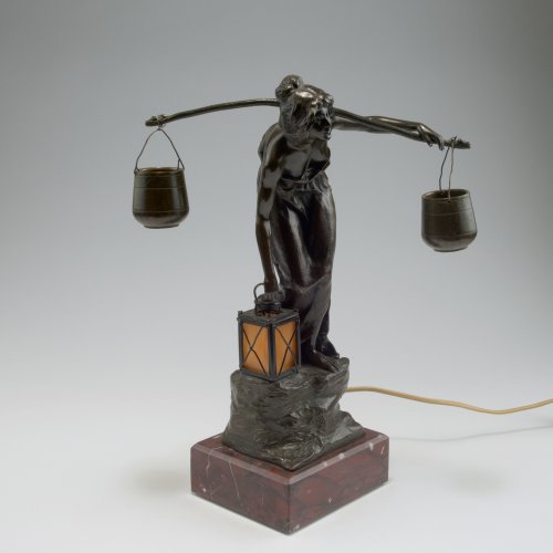 Figurenlampe 'Wasserträgerin', um 1905