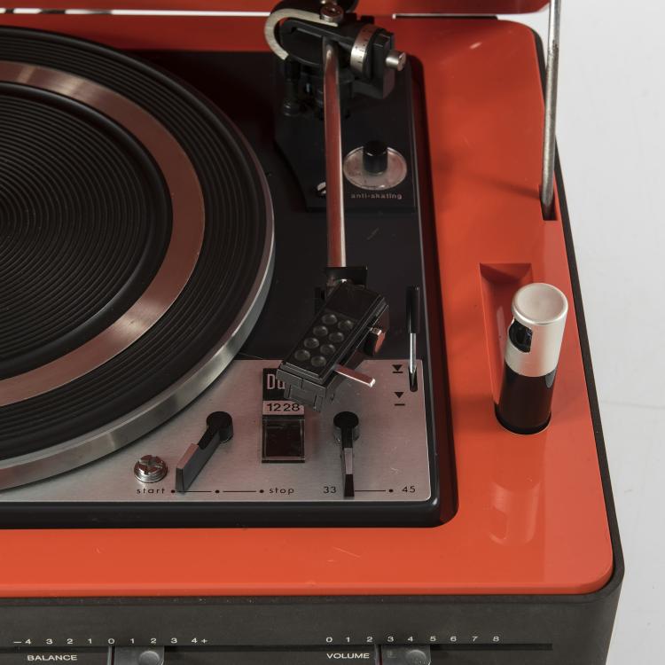 Bild 4 zu Objekt, Plattenspieler 'Fonoamplificatore Concetto 101', 1974, Marco Zanuso, Brionvega, Mailand, 143A 235