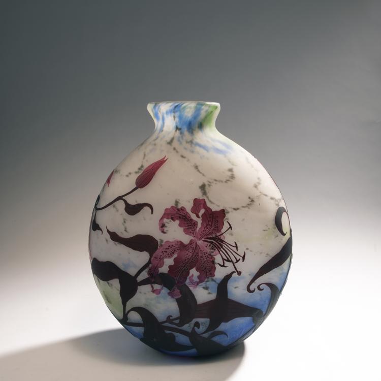 Bild 1 zu Objekt, Tall 'Lys tigr&eacute;' vase, 1925s, Muller Fr&egrave;res, Lun&eacute;ville, 144B 207