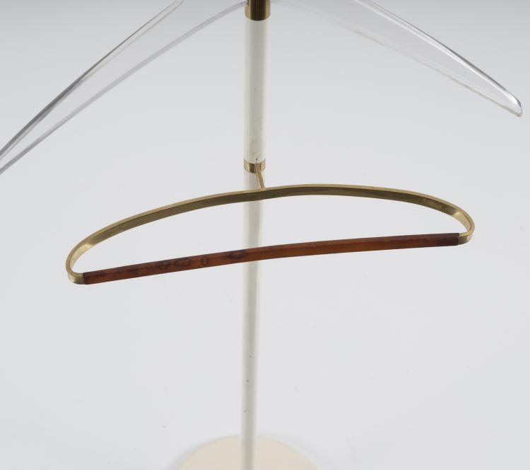 Bild 2 zu Objekt, Stand, 1950s , Vereinigte Werkst&auml;tten, M&uuml;nchen, 146C 506