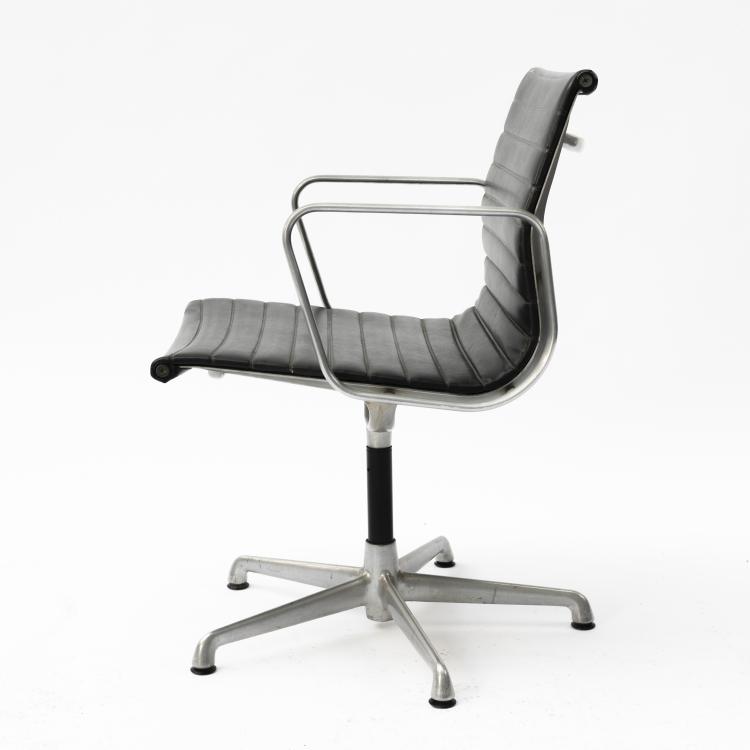 Bild 4 zu Objekt, 10 'Aluminium Group' armchairs, ICF Cadsana f&uuml;r Herman Miller, Zeeland, 145B 314