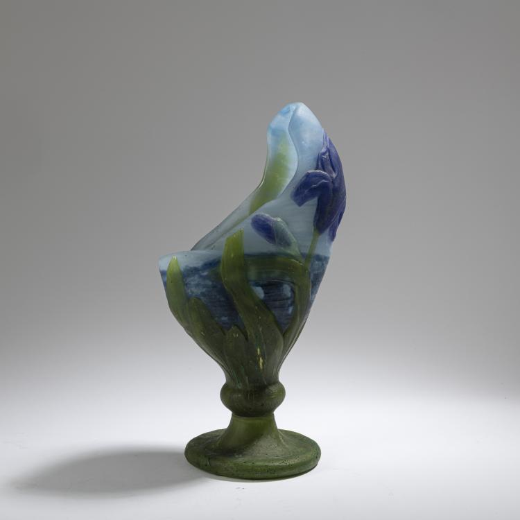 Bild 3 zu Objekt, 'Iris' vase, 1906-12, Henri Berg&eacute;,Nancy Daum Fr&egrave;res, Daum Fr&egrave;res, Nancy, 162B 94