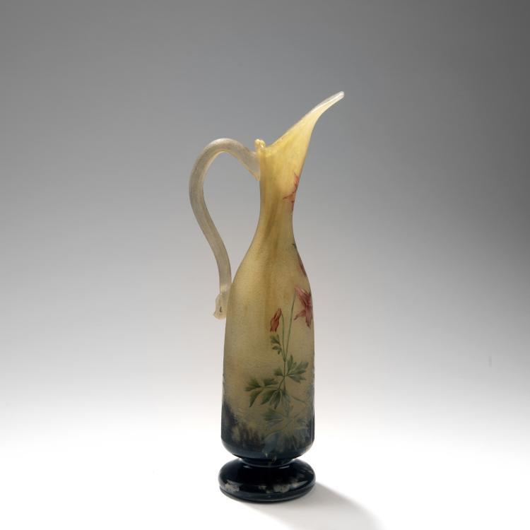 Bild 1 zu Objekt, Kanne 'Ancolies', um 1910, Daum Fr&egrave;res, Nancy, 147B 131