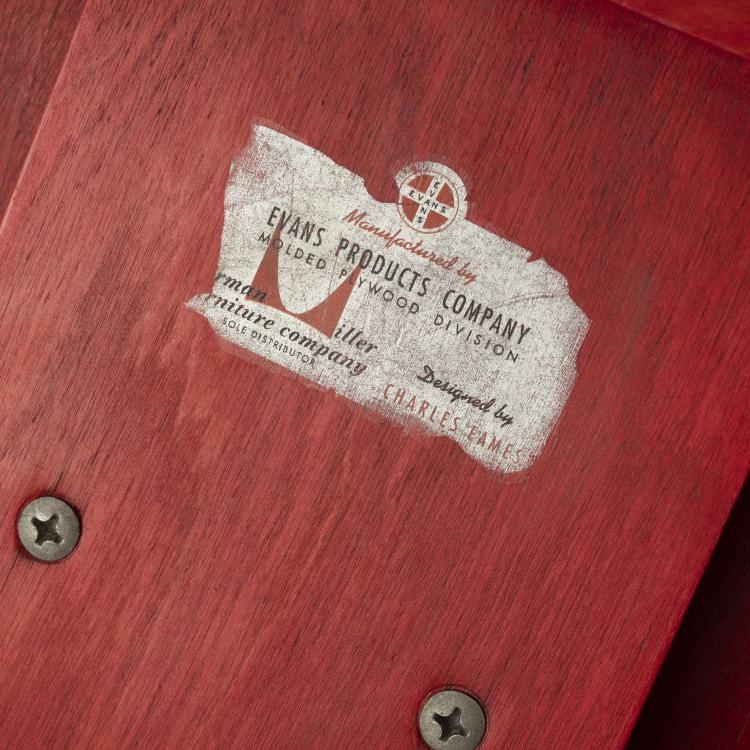 Bild 6 zu Objekt, 2 'LCW - Lounge Chair Wood' chairs, Evans Products, Gardena; Herman Miller, Zeeland., 145B 229