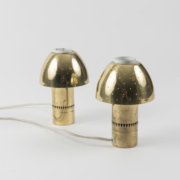 Bild 1 zu Objekt, Two 'B 221' table lights, 1960s, Hans Agne Jakobsson AB, Markaryd, 145B 407
