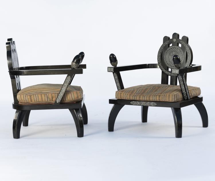 Bild 2 zu Objekt, Zwei Armlehnsessel, 1910er Jahre, Italien, 145B 188