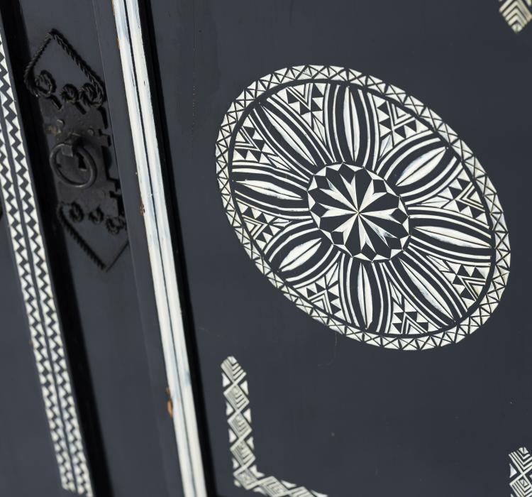 Bild 5 zu Objekt, Anrichte, 1910er Jahre, 145B 185