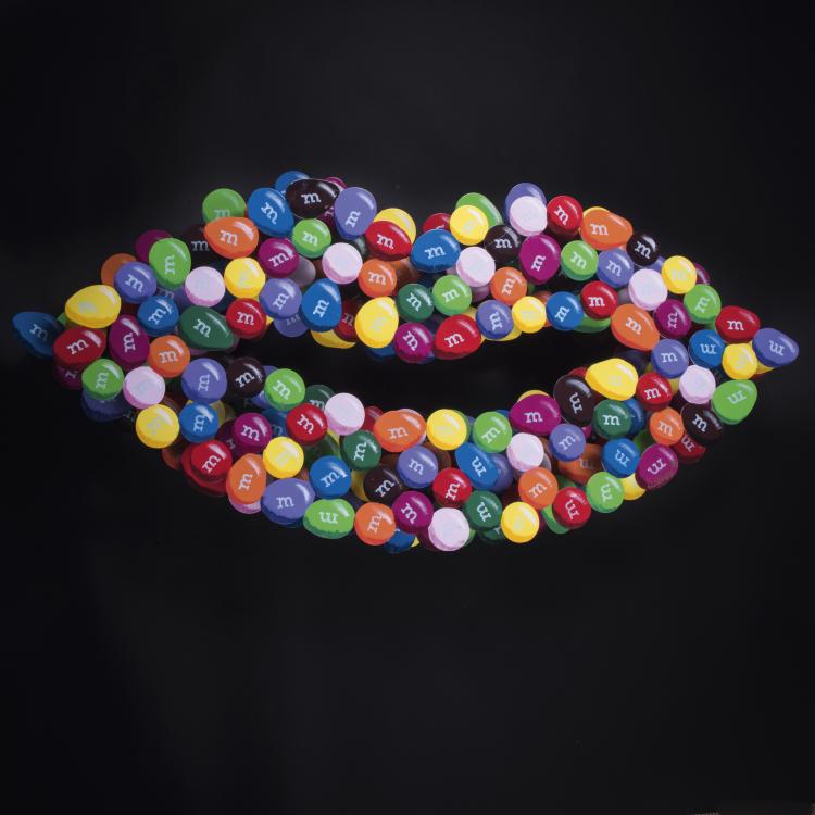 Hauptbild zu Objekt, 'Melts in Your Mouth', 2015, 145C 543