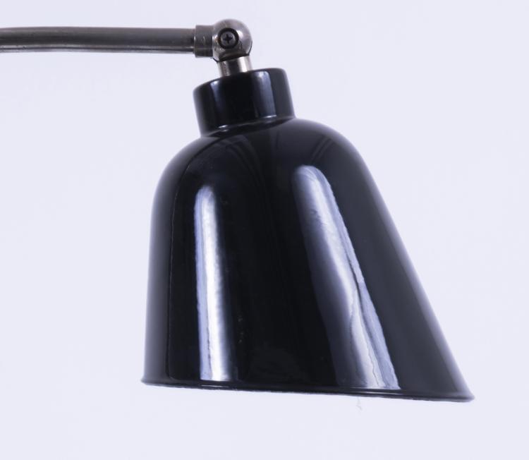 Bild 4 zu Objekt, Tischleuchte 'Goethe', um 1930, B&uuml;nte & Remmler, Frankfurt, 145A 116