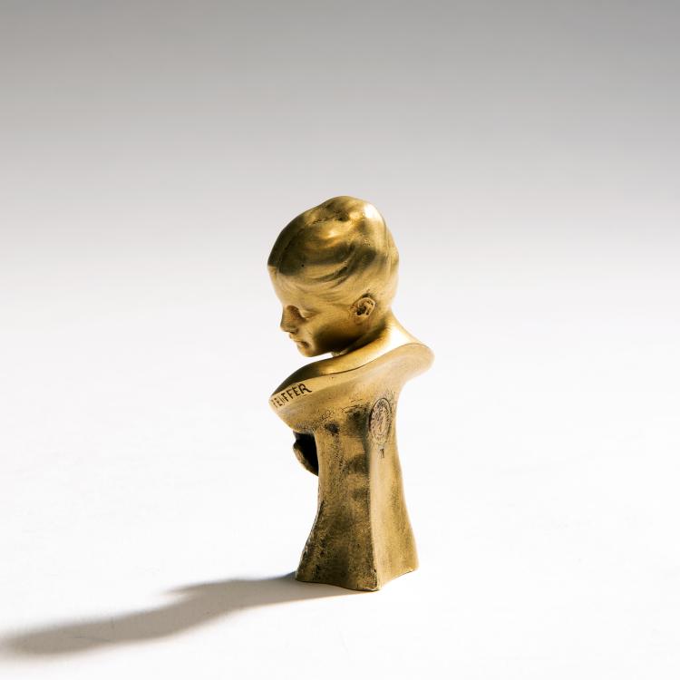 Bild 1 zu Objekt, 'Girl with Swallows' signet, c. 1890, Susse Fr&egrave;res, Paris, 144B 337