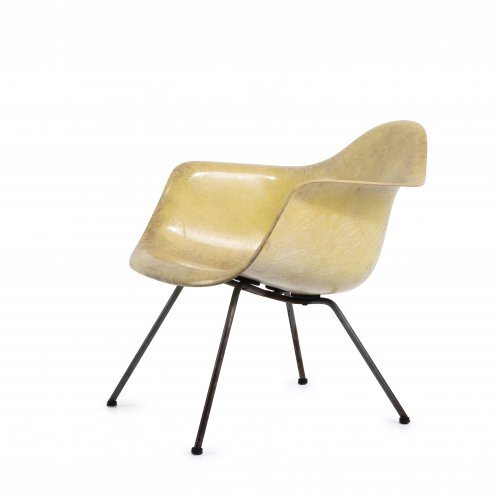 Armlehnstuhl 'plastic armchair - LAX' auf früher 'X-base', 1950