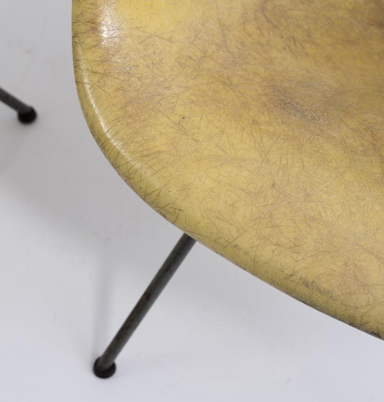 Bild 1 zu Objekt, Plastic armchair - LAX, early 'X-base', Miller, Herman, Zeeland; Zenith Plastics Co., Gardena, 145B 265