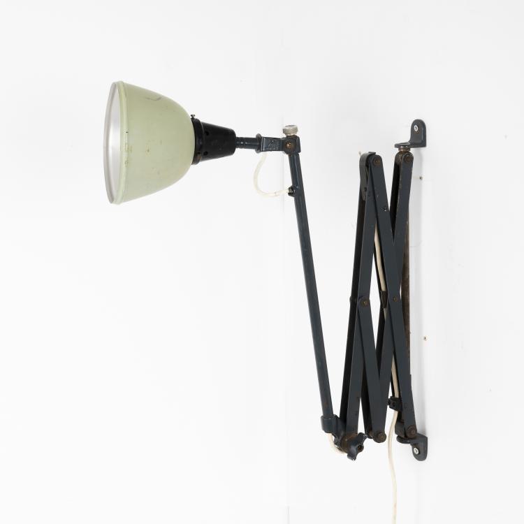 Bild 1 zu Objekt, 'Midgard' scissor light, 1926, Industriewerke Auma; R&ouml;nneberger & Fischer; Midgard, 146C 405