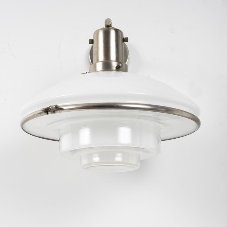 Bild 1 zu Objekt, Wandleuchte 'WS 3', um 1931, Sistrah-Licht GmbH., Karlsruhe, 145A 98