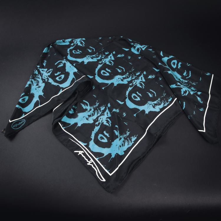 Hauptbild zu Objekt, Artfoulard 'Marilyn', 1970er Jahre, Andy Warhol (nach), Artfoulard, 148C 612