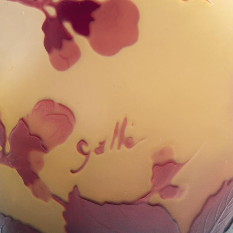 Bild 2 zu Objekt, Vase 'Cerisier en Fleurs ', 1908-14, Gall&eacute;, Etablissements, Nancy, 144B 177