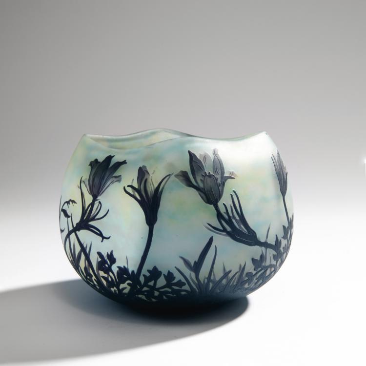 Hauptbild zu Objekt, Vase 'Pulsatille des Pr&eacute;s', um 1910, Daum Fr&egrave;res, Nancy, 144B 126