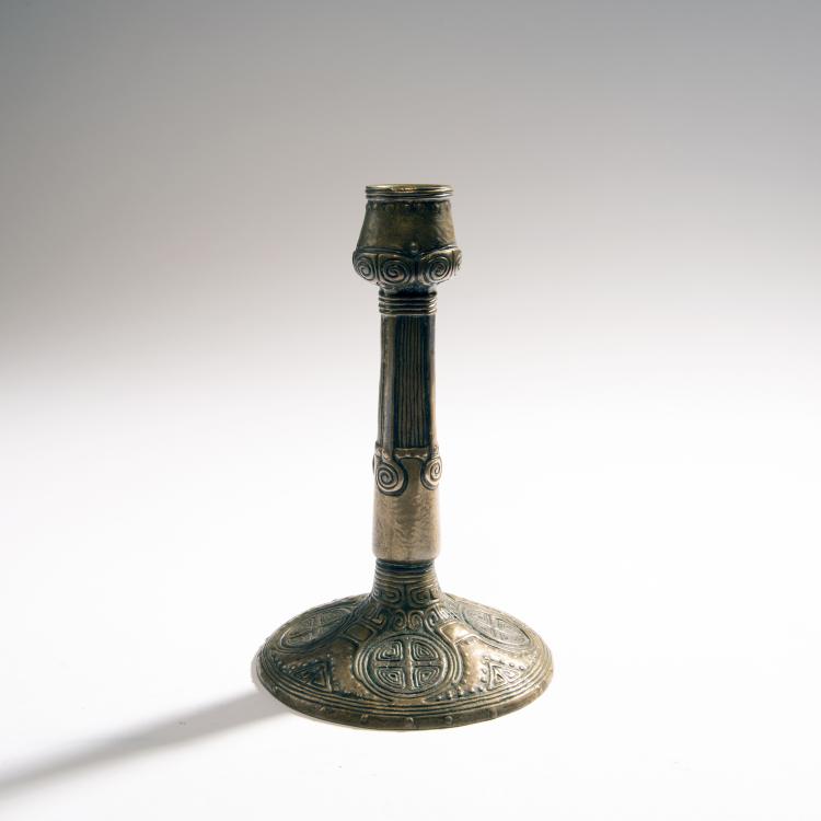 Bild 1 zu Objekt, Candlestick, c. 1900, K. & K. Kunst-Erzgiesserei, Wien, 144B 315