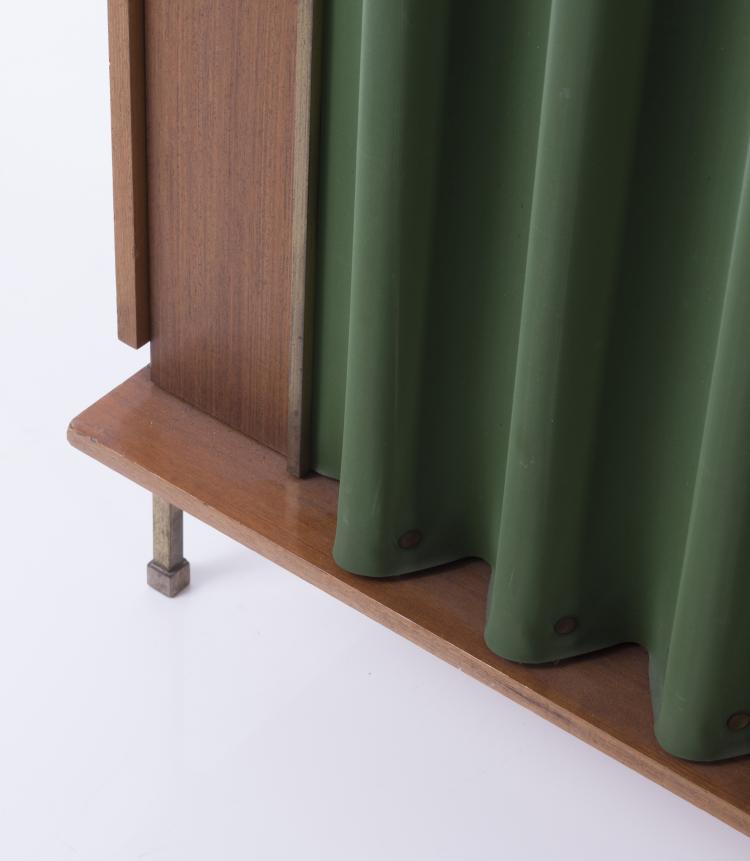 Bild 5 zu Objekt, Schuhschrank, um 1958, Italien, 145B 324